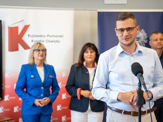 3,4 tys. kasków dla uczniów z regionu. Akcja "Kask dla młodego rowerzysty"
