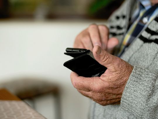 BP: Seniorzy nadal celem oszustów – metoda na wnuczka