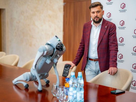 Czworonożny robot kroczący pomoże studentom Politechniki Bydgoskiej