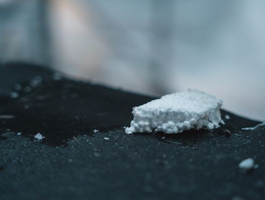Dlaczego styropapa staje się kluczowym materiałem w nowoczesnej izolacji dachów płaskich