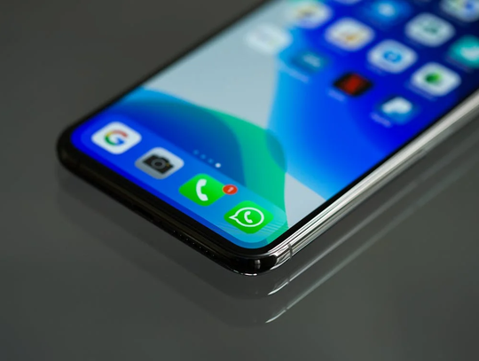 Jak działa wiadomość RCS i jakie ma zalety? Jak działa wiadomość RCS i jakie ma zalety?