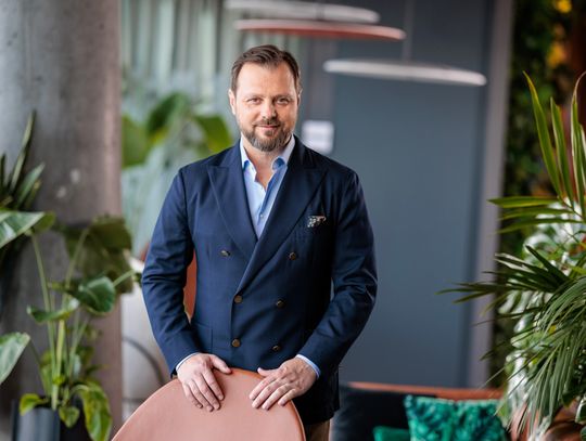 Janusz Mieloszyk, pierwszy wiceprezes Nest Banku, z tytułem Digital Banker of the Year