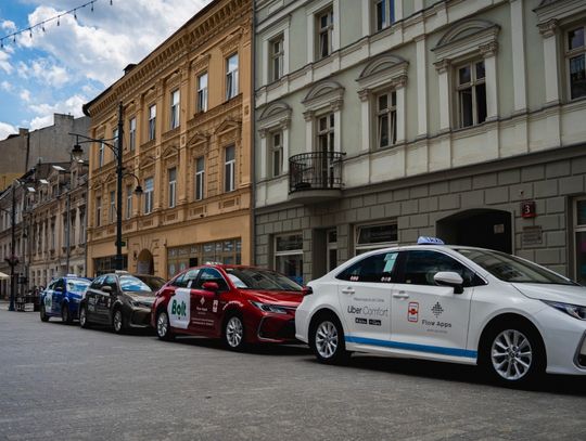 Kierowca na aplikacjach w Bydgoszczy – kto może nim zostać?