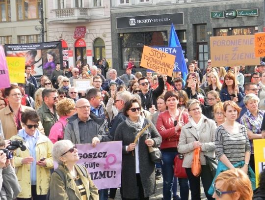 Kolejna akcja przeciwko przemocy wobec kobiet w Bydgoszczy