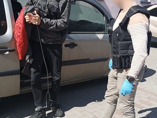 Kryminalni z Bydgoszczy włączyli się w operację „Hellfire” i zatrzymali mężczyznę zamieszanego w proceder pedofilski