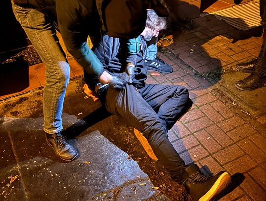 Kujawsko-pomorskie: Odebrał pieniądze od seniorki. Okazało się, że to oszustwo