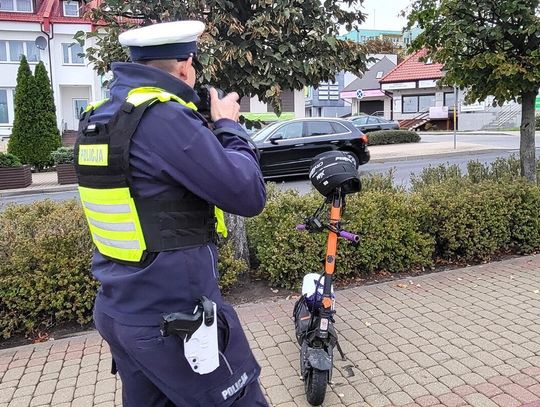 Kujawsko-pomorskie: Policjanci apelują o przestrzeganie przepisów przez użytkowników hulajnóg elektrycznych