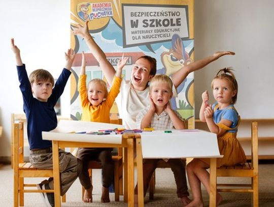 Mądrzej, pewniej, RAZEM! Trwają zapisy do Akademii Bezpiecznego Puchatka - jednego z największych bezpłatnych programów edukacyjnych w Polsce
