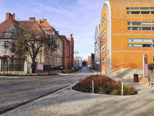 Na nabrzeżu Rybiego Rynku stanie replika żurawia portowego