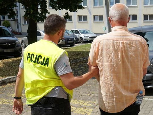 Nietrzeźwy zgłosił się na posterunek w Kruszwicy