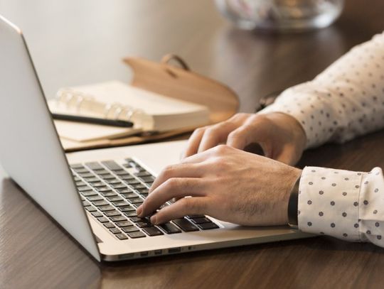 Nowe zasady liczenia stażu pracy. Zaświadczenie z ZUS można sprawdzić online