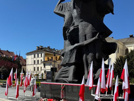 Obchody Dnia Flagi Rzeczypospolitej Polskiej w kujawsko-pomorskiem