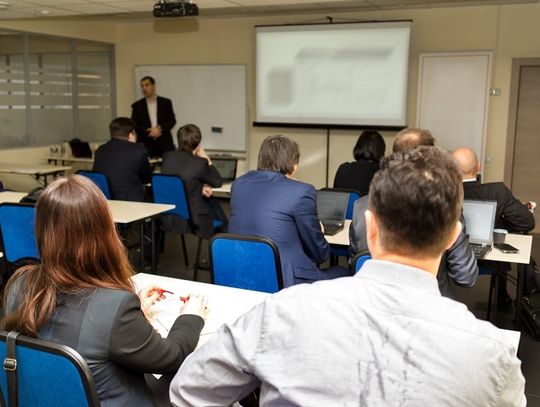 Organizacja szkoleń, konferencji czy pokazów nie musi być trudna!