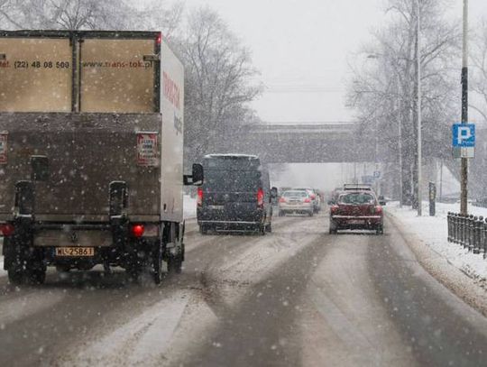 Ostrzeżenia IMGW i RCB przed gołoledzią w centrum i na południu kraju