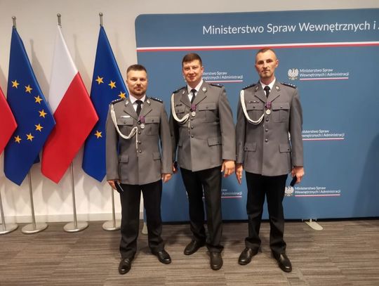 Policjanci z regionu wyróżnieni podczas uroczystości wręczenia medali im. podkomisarza Policji Andrzeja Struja