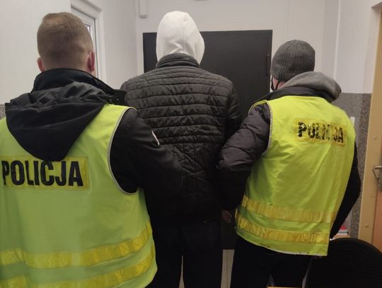 Policjant z bydgoskiej komendy zatrzymał w czasie wolnym złodzieja samochodu