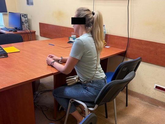 Poszukiwacze z komendy wojewódzkiej w Bydgoszczy wsadzili za kraty troje unikających więzienia