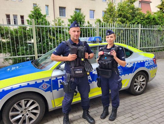 Próbował targnąć się na życie. Uratowali go policjanci