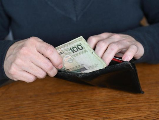 Przed weekendem 1 mln 356 tys. emerytów i rencistów otrzyma "czternastki"