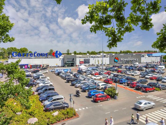 Przyszłe higienistki pokażą, jak myć zęby.  Światowy Dzień Zdrowia Jamy Ustnej już dziś