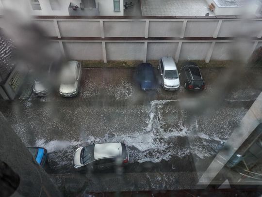 RCB ostrzega: Intensywne opady deszczu w 10 województwach