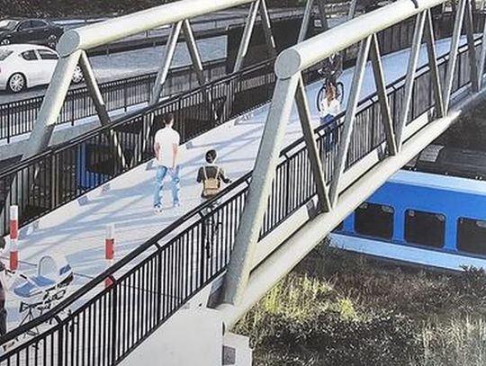 Ruszyły prace przy kładce na Fordońskiej. Ponad 10 mln zł na drogi pieszo-rowerowe