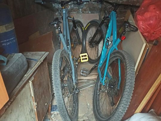 Śródmiejscy policjanci odzyskali rowery i zatrzymali podejrzanych o dokonanie rozboju w Myślęcinku 