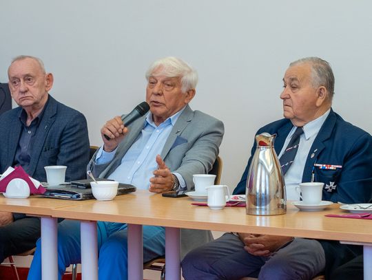 Uroczyste spotkanie z organizacjami kombatanckimi w Urzędzie Wojewódzkim