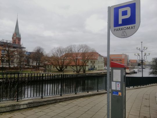 W Bydgoszczy staną nowoczesne parkomaty. Zapłacimy w nich także kartą