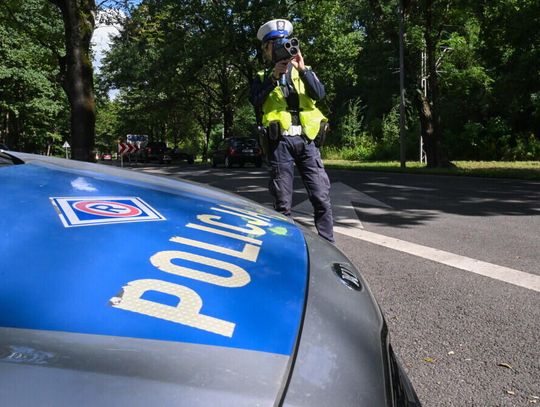 W czwartek policyjna akcja Prędkość, więcej patroli na drogach będzie też przez długi weekend