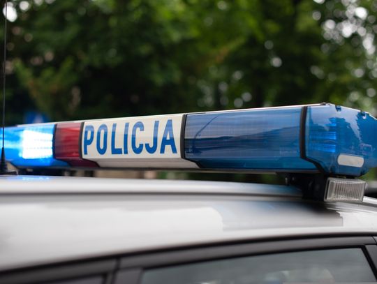 Wiadomości Policjanci z komisariatu w Koronowie uratowali nastolatkę