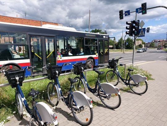 Wracają rowery miejskie. Ile zapłacimy za przejazd wypożyczonym jednośladem?