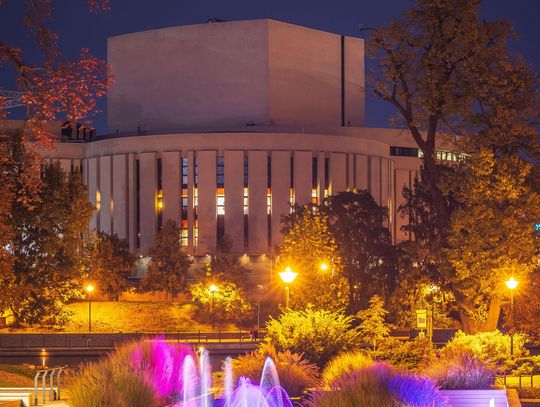 Wystawa Justyny Szelągowskiej  pt.: "światłoCZUŁA BYDGOSZCZ"