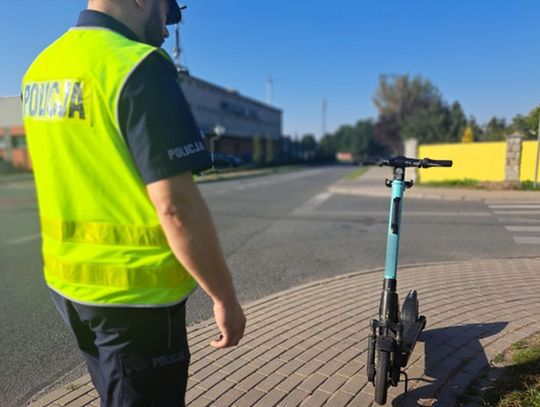 Zderzenie dwóch hulajnóg w regionie. Kobieta trafiła do szpitala, mężczyzna był nietrzeźwy