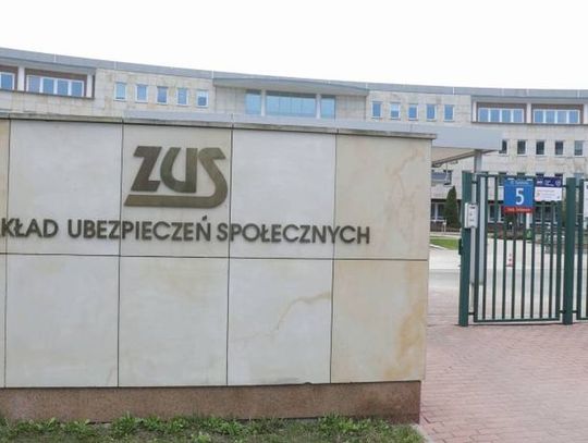 ZUS: Rodzice złożyli dotąd 1,4 mln wniosków o Dobry Start na ponad 2 mln dzieci