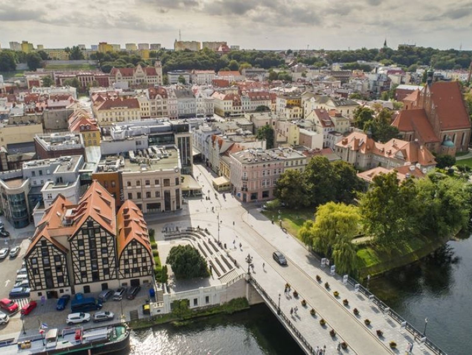 Ulica Mostowa będzie wyłącznie dla pieszych Ruch samochodowy zabroniony