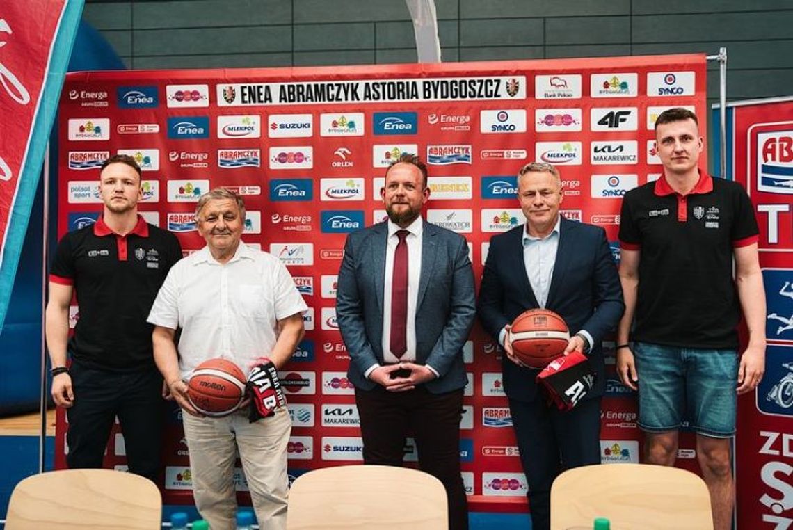 Bydgoscy koszykarze wciąż z mocnym wsparciem od miasta i firmy Abramczyk