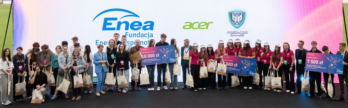 Bydgoska szkoła z energią do działania - Technikum Elektroniczne nr 7 zwyciężyło w ogólnopolskim konkursie Fundacji Zwolnieni z Teorii i Fundacji Enea Bydgoska szkoła z energią do działania - Technikum Elektroniczne nr 7 zwyciężyło w ogólnopolskim konkursie Fundacji Zwolnieni z Teorii i Fundacji Enea