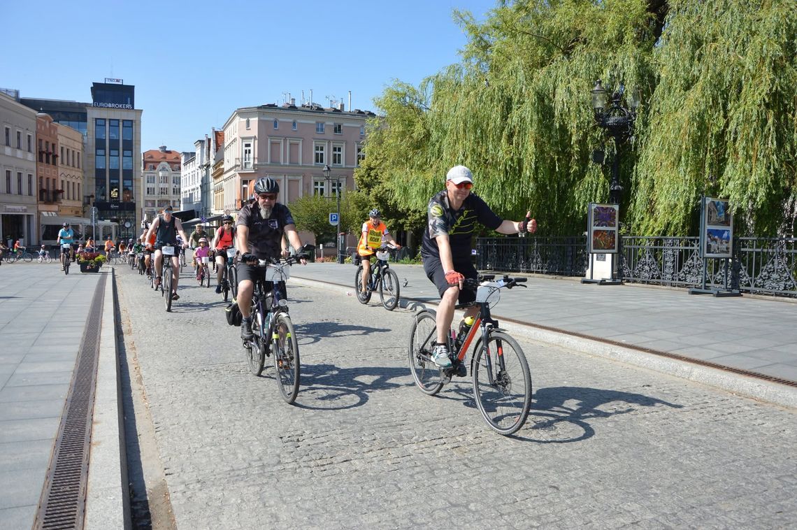Bydgoskie Święto Cykliczne wraca z rajdem do Ostromecka i rodzinnym piknikiem Bydgoskie Święto Cykliczne wraca z rajdem do Ostromecka i rodzinnym piknikiem