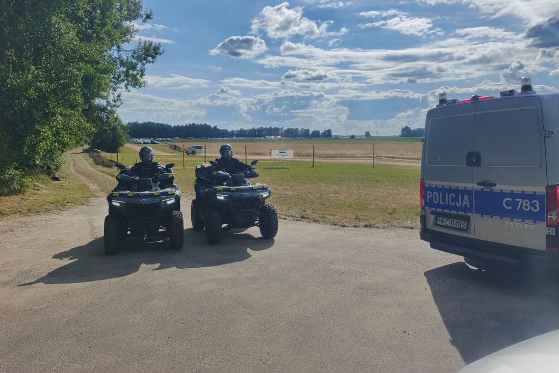 Funkcjonariusze z bydgoskiego oddziału prewencji uczestniczą w zabezpieczeniu 31. Pol’and’Rock Festival