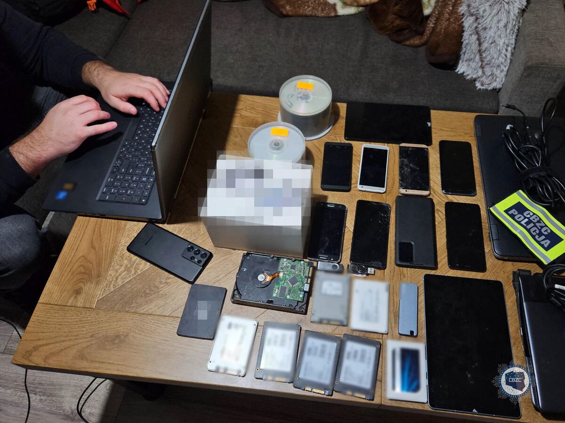 GAME OVER. Największa operacja CBZC przeciwko przestępstwom o charakterze pedofilskim