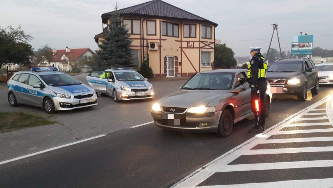 Kontrole trzeźwości na drogach poza miastem Kontrole trzeźwości na drogach poza miastem