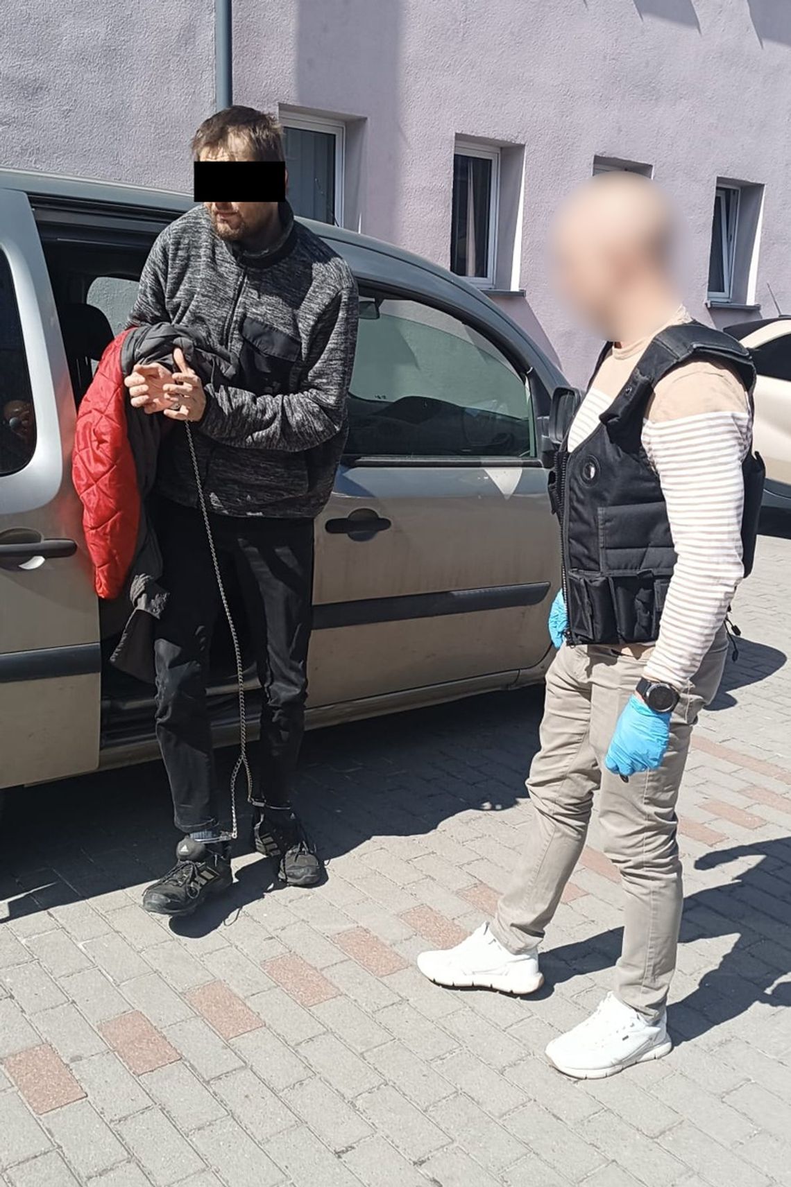 Kryminalni z Bydgoszczy włączyli się w operację „Hellfire” i zatrzymali mężczyznę zamieszanego w proceder pedofilski