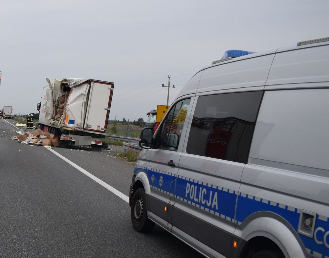 Kujawsko-pomorskie: Kolizja dwóch ciężarówek na A1 – kierowca jednej z nich nietrzeźwy