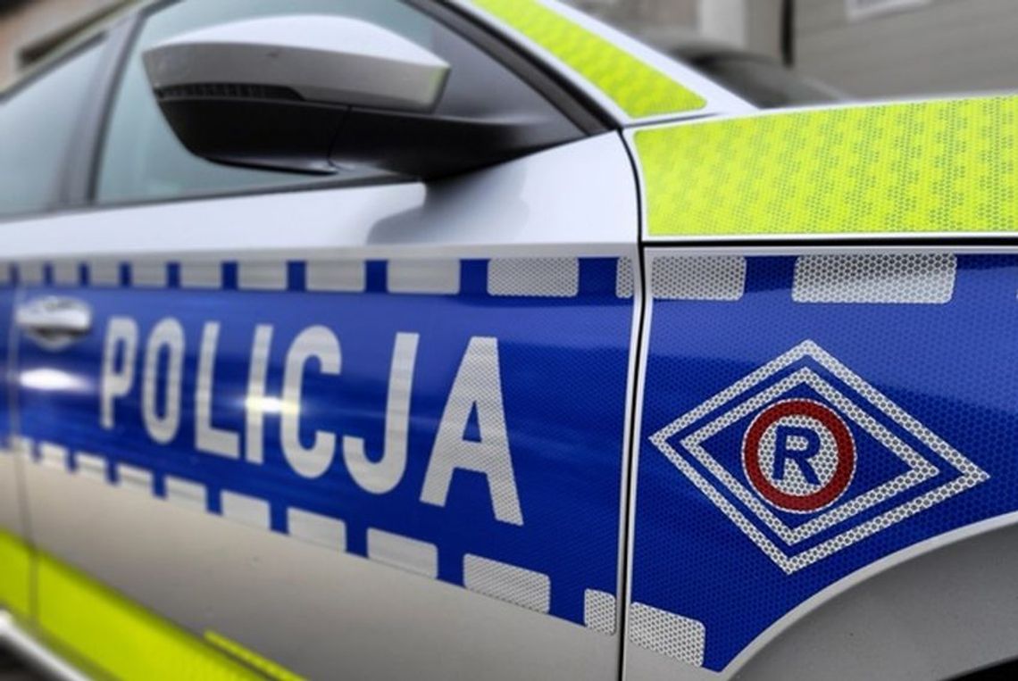 Mieszkaniec regionu potrącił kobietę na przejściu dla pieszych, policjanci zatrzymali mu prawo jazdy