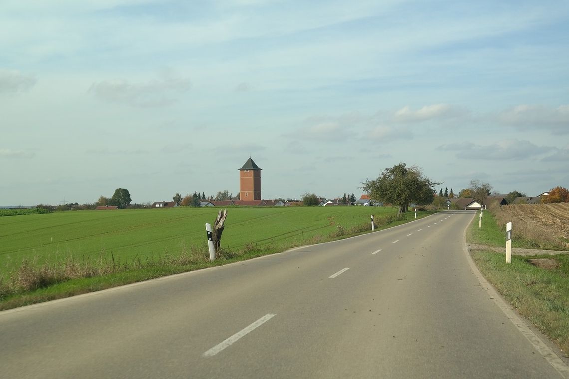 Na lokalnych i krajowych drogach odbywać się będzie wzmożony ruch pojazdów wojskowych i statków powietrznych