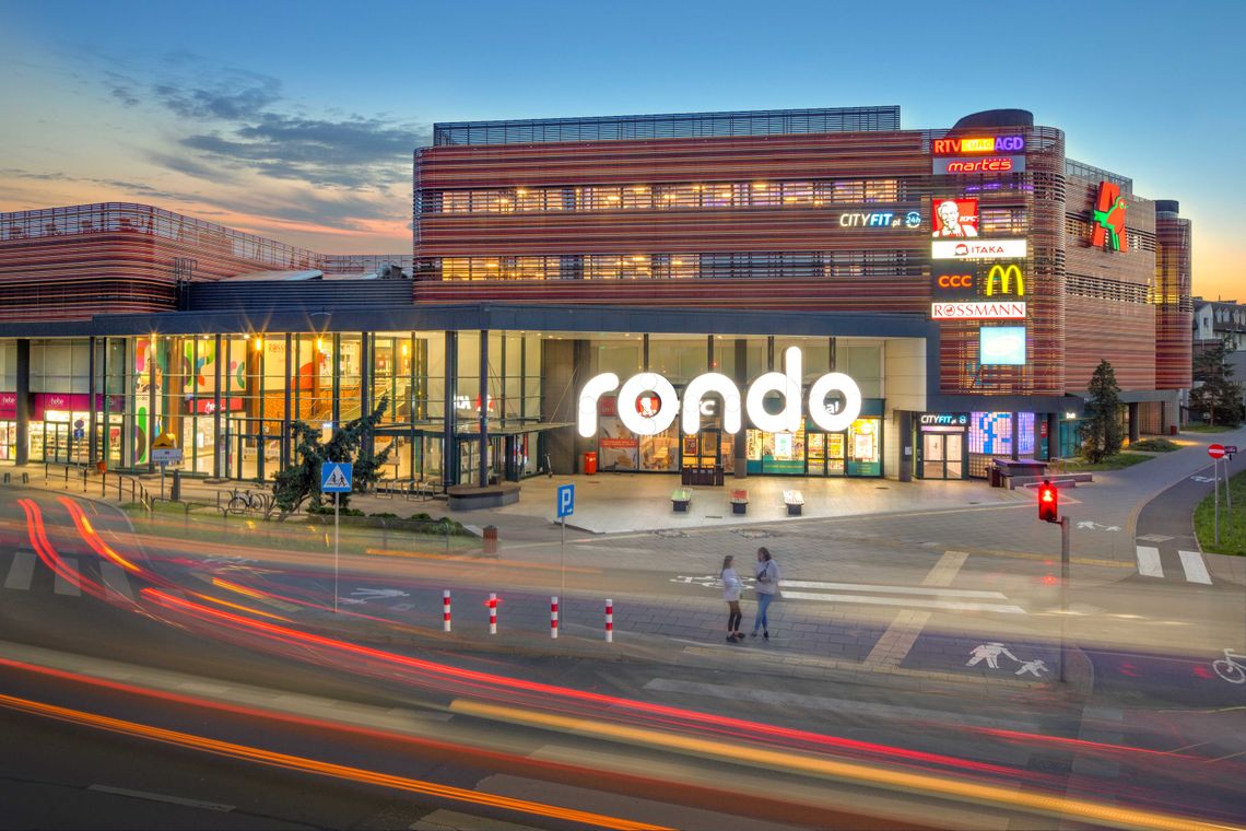Nowe zasady parkowania przy CH RONDO