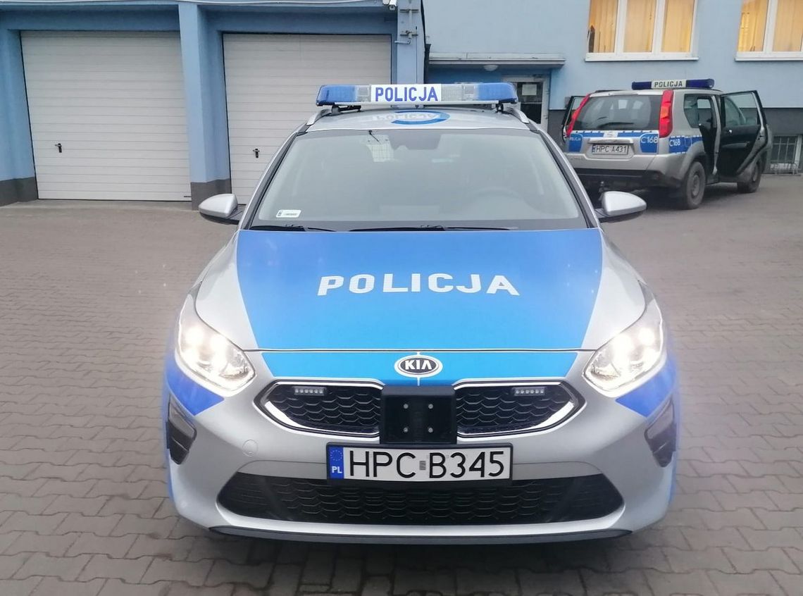 Nowy radiowóz dla policjantów z Koronowa współfinansowany przez gminy Koronowo, Dobrcz i Sicienko