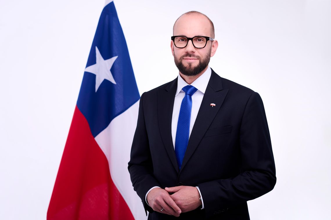 Nowy rozdział w relacjach polsko-chilijskich w regionie kujawsko-pomorskim. Michał Sowa Konsulem Honorowym Republiki Chile w Bydgoszczy Nowy rozdział w relacjach polsko-chilijskich w regionie kujawsko-pomorskim. Michał Sowa Konsulem Honorowym Republiki Chile w Bydgoszczy