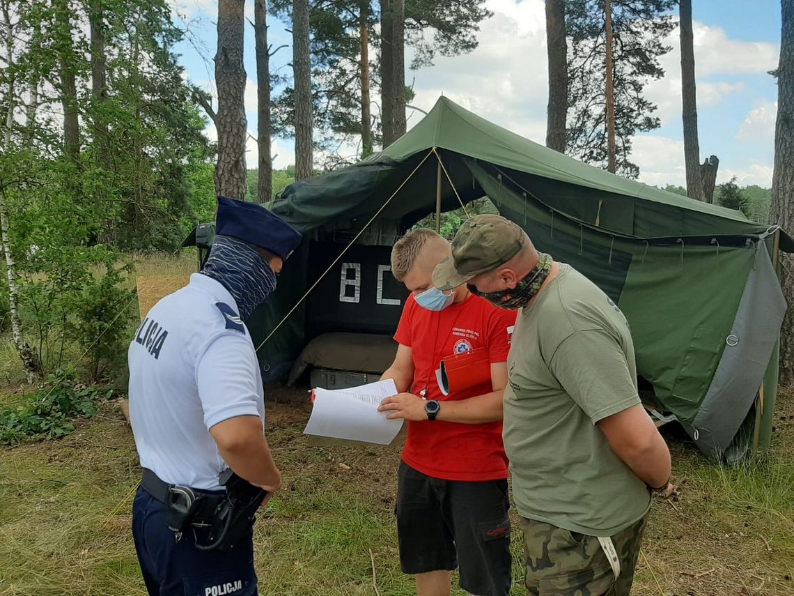 Obóz w Krówce Leśnej pod kontrolą straży i policji 